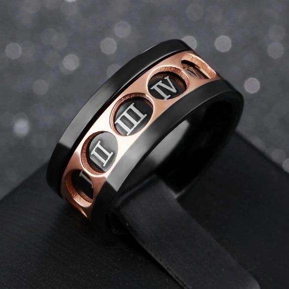 Ring - Picture 3 of 5